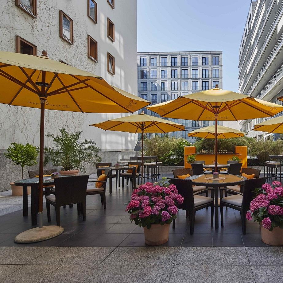 Restaurant "Charlotte & Fritz - Summer Lounge" in Berlin