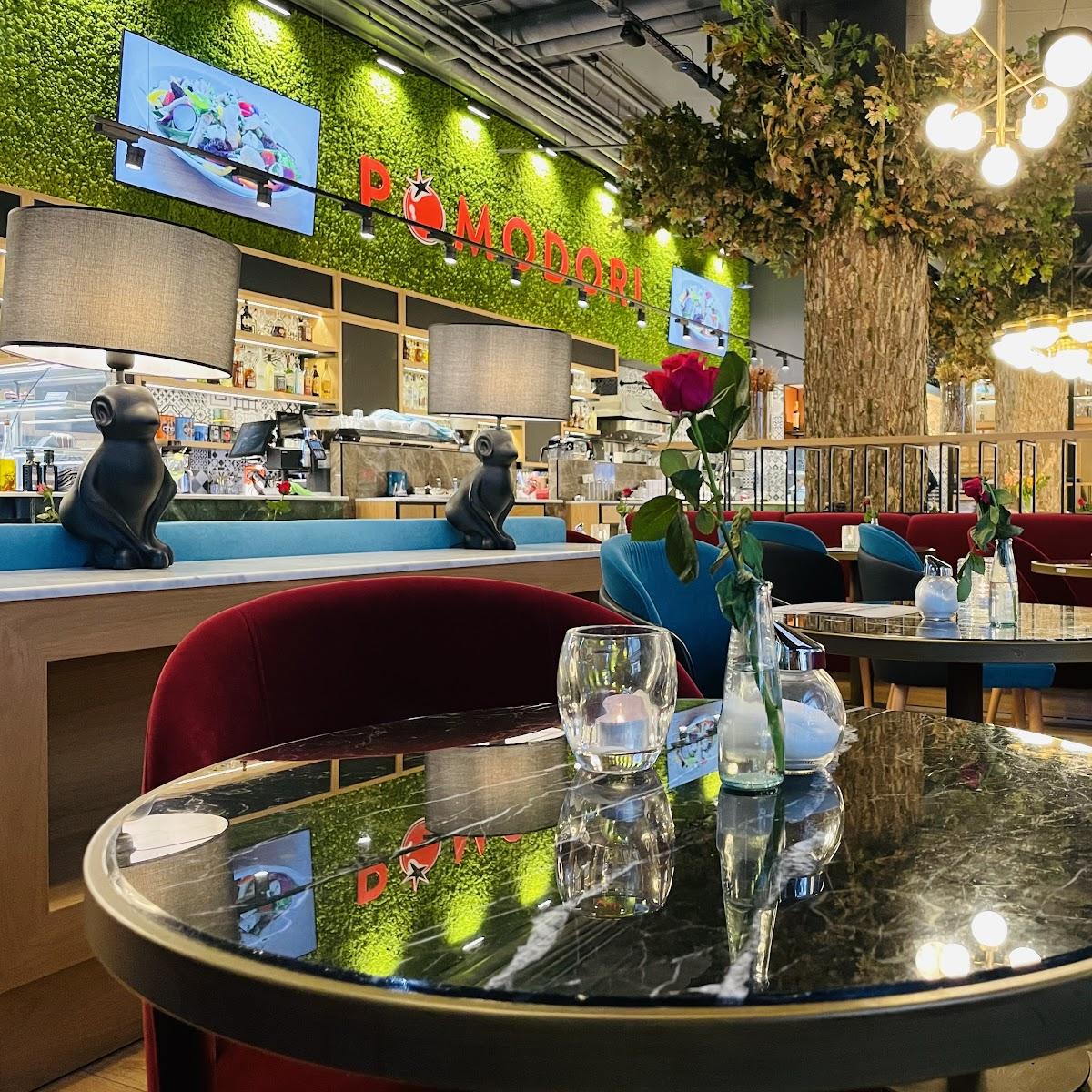 Restaurant "Pomodori Restaurant Alexa" in Berlin