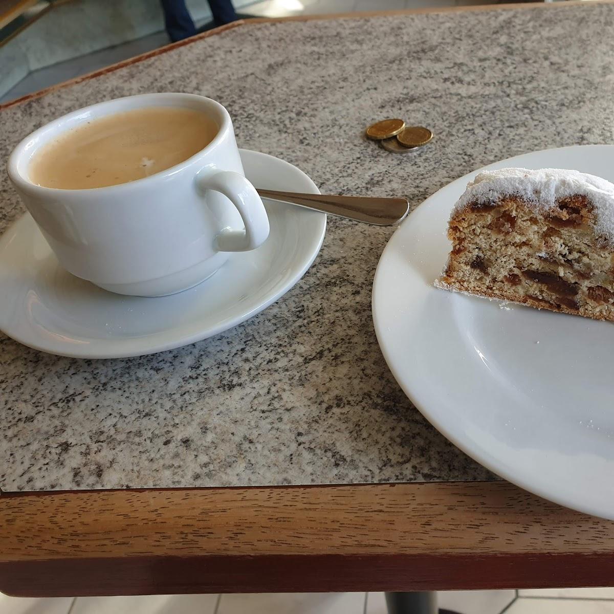 Restaurant "Inh. Volkmar und Helmut Franke Bäckerei & Konditorei Franke GbR" in Coswig