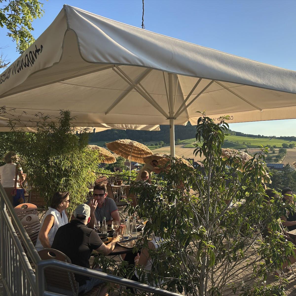 Restaurant "Weingarten" in Castell