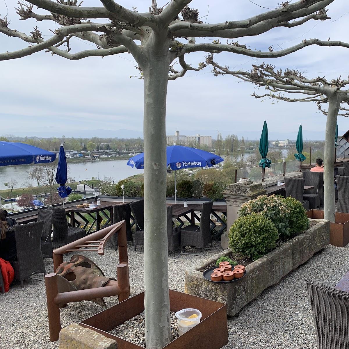 Restaurant "Café Galerie Etoile" in Breisach am Rhein