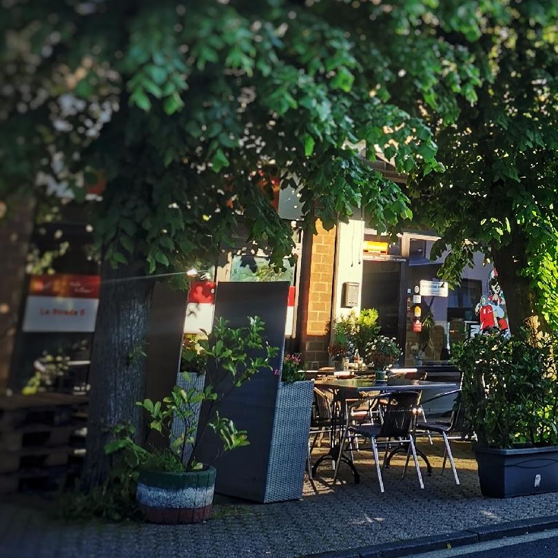 Restaurant "Pizzeria La Strada 6" in Bergheim