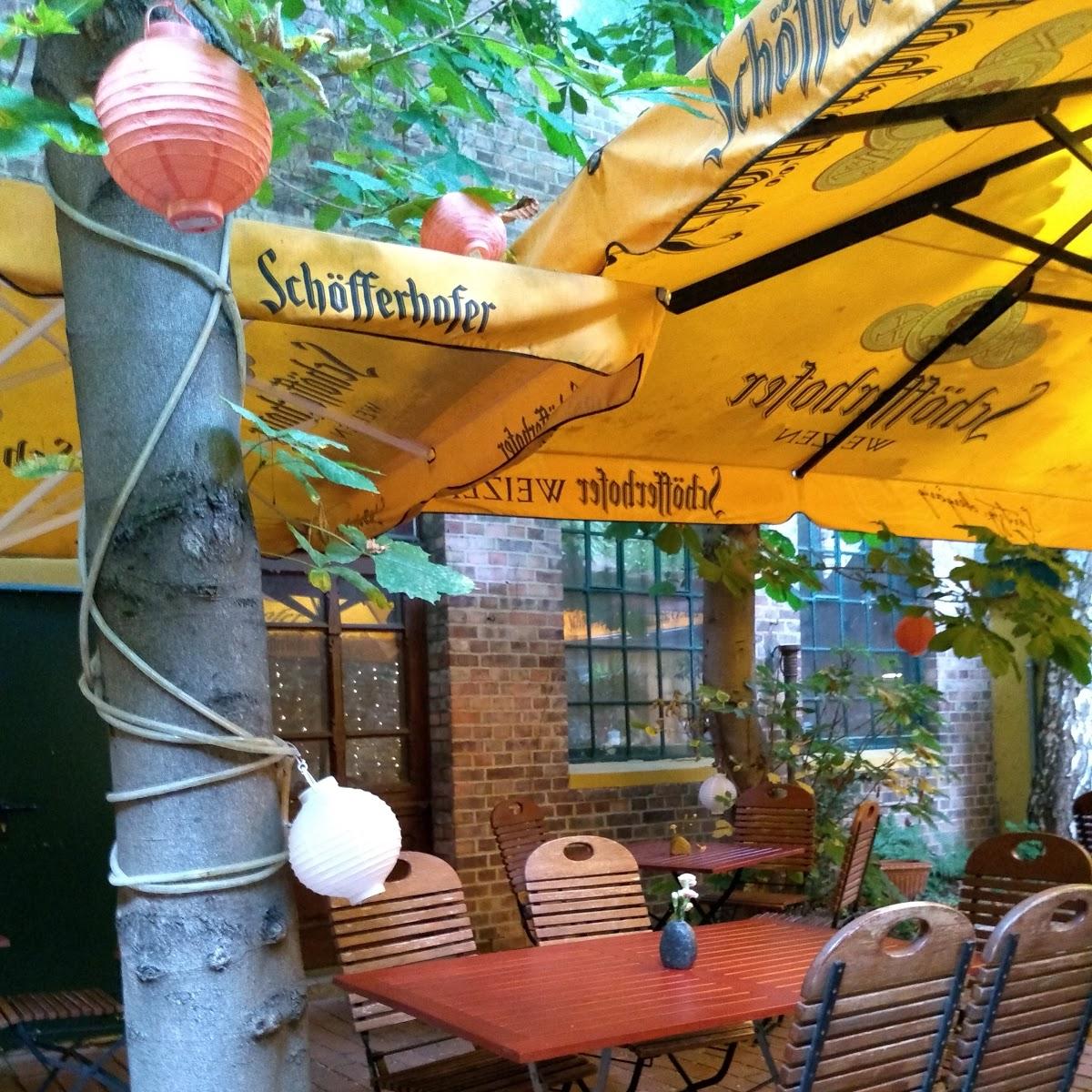 Restaurant "Kneipe Zwöö" in Halle (Saale)