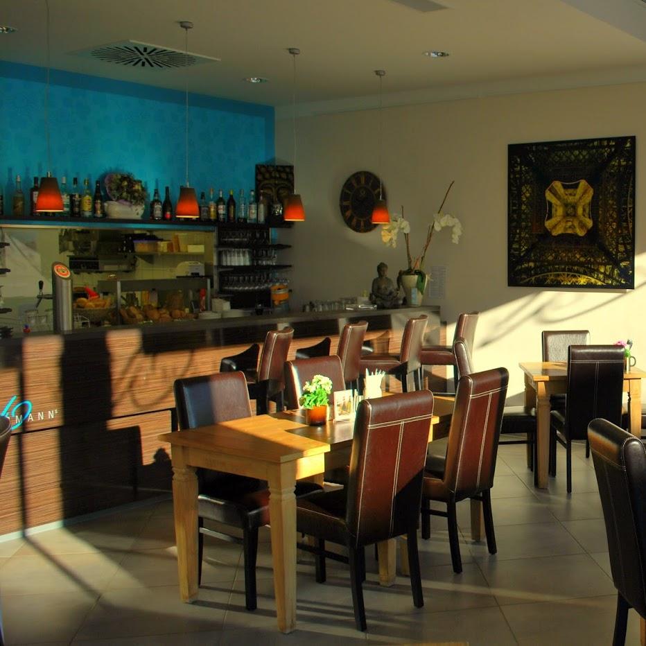 Restaurant "Waldmanns Cafe-Lounge" in Geretsried