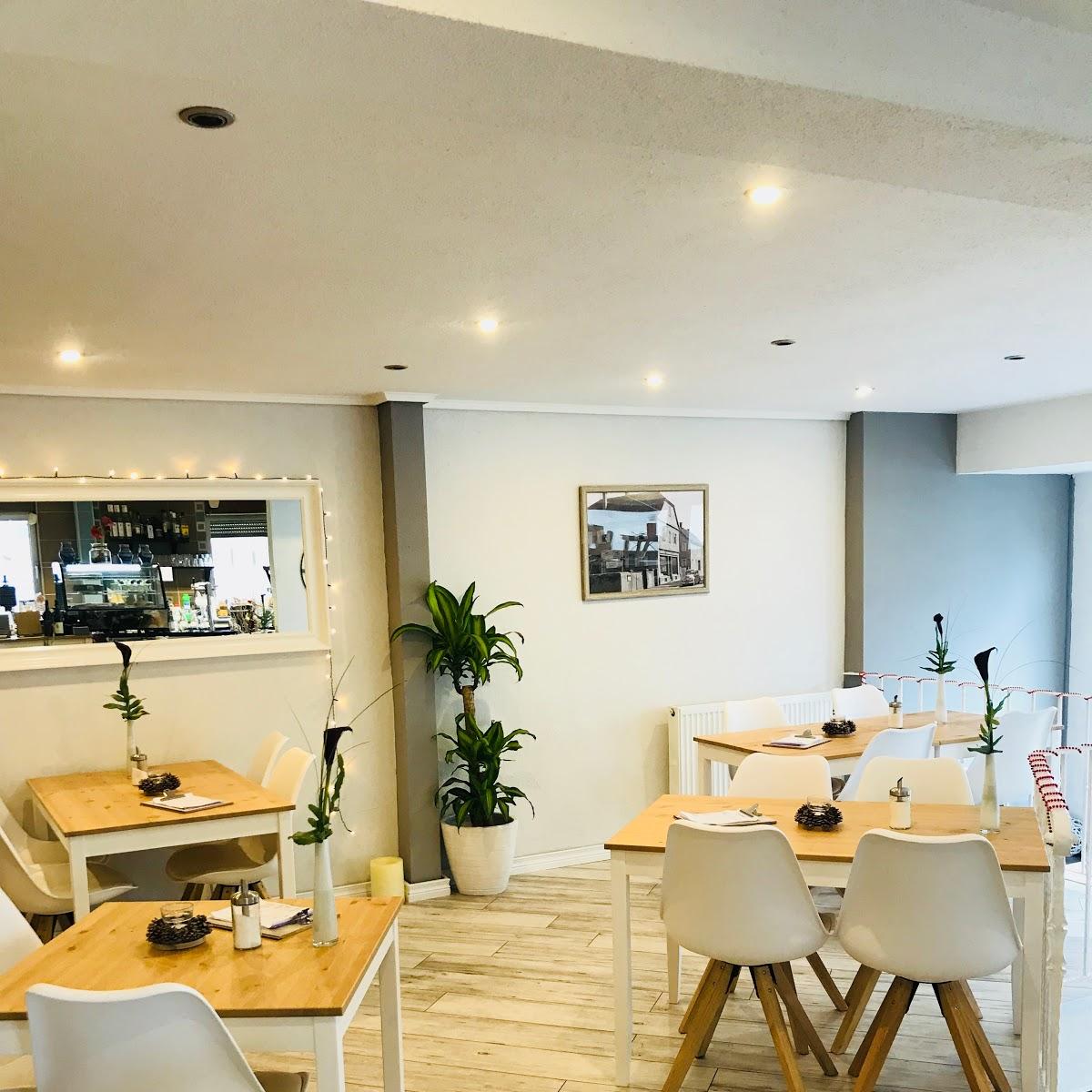 Restaurant "Café Alte Schule" in Friedberg (Hessen)