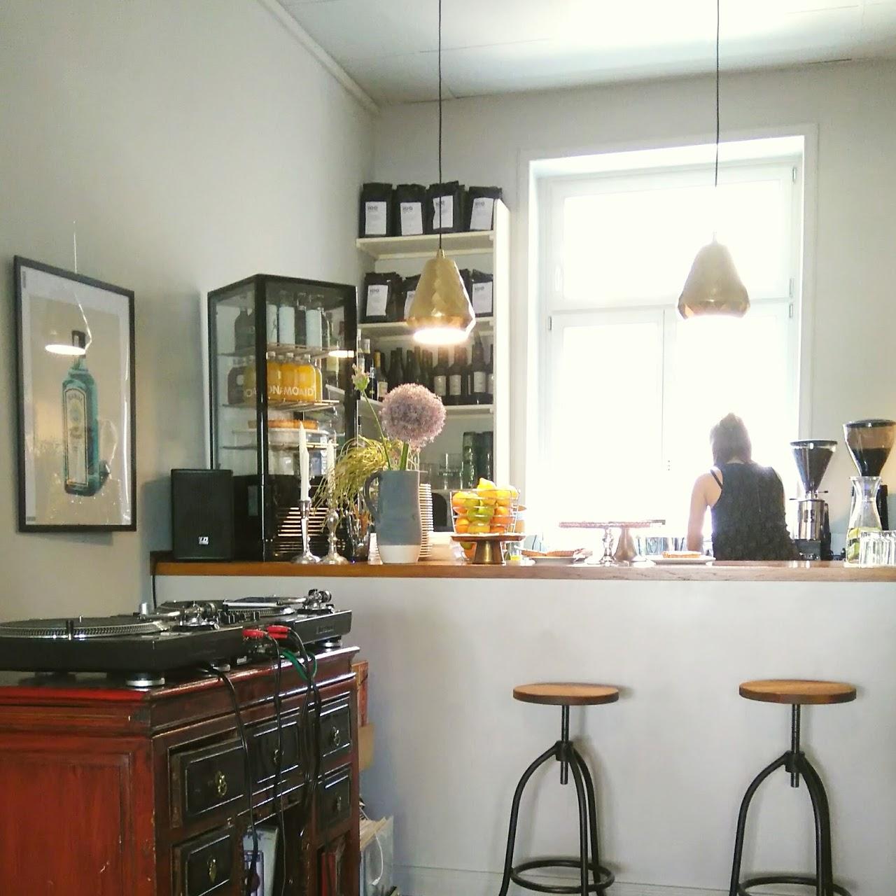 Restaurant "Lucille Kaffeehaus" in Frankfurt am Main