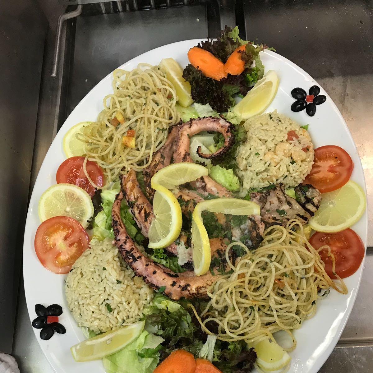 Restaurant "Restaurant La Vela" in  See