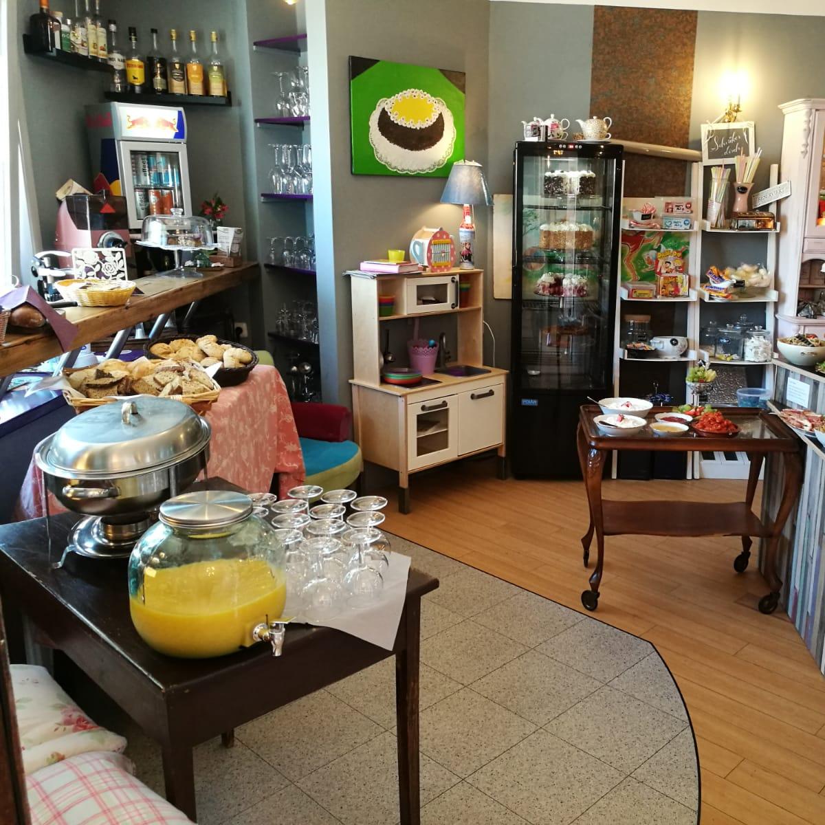 Restaurant "Cafe