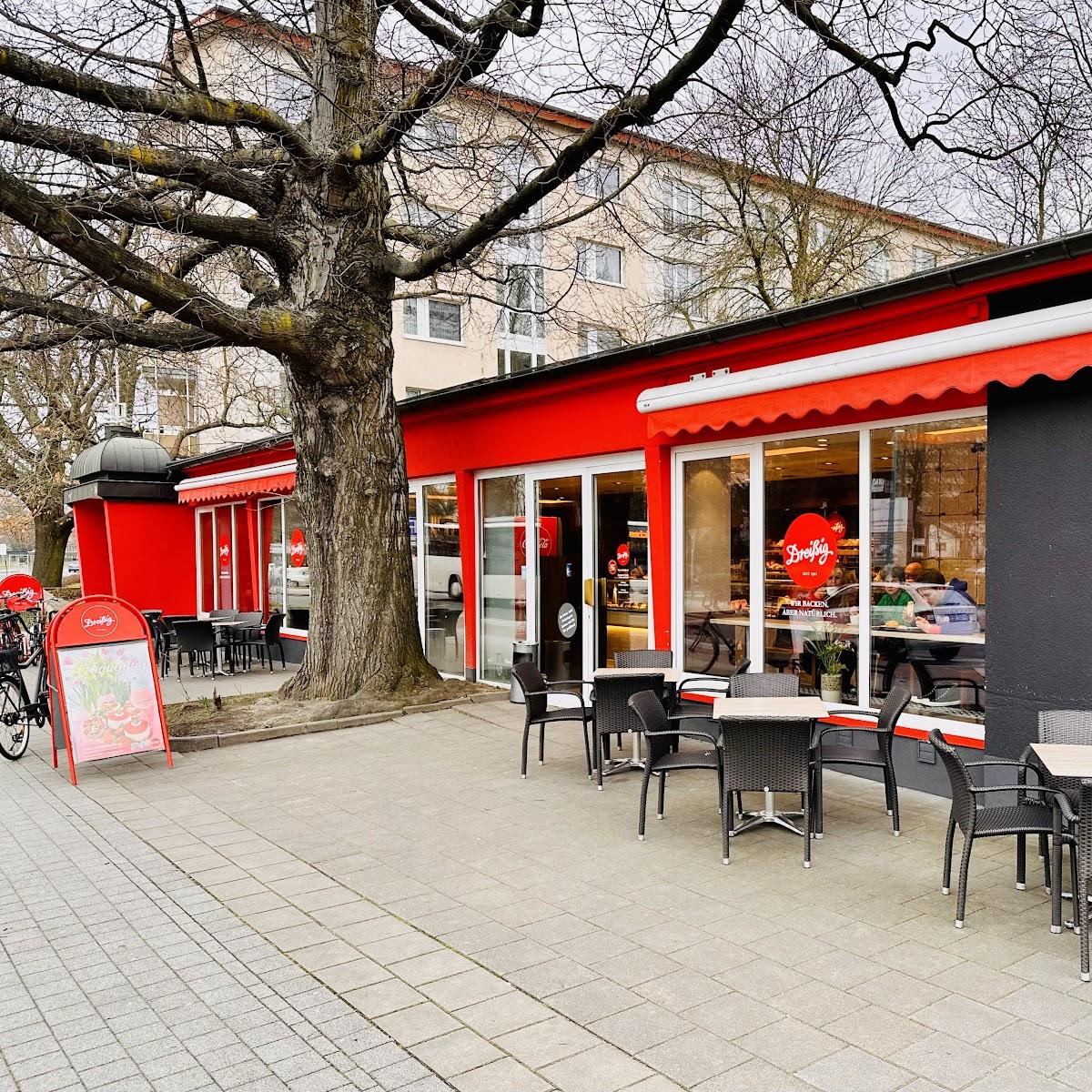 Restaurant "Bäckerei Dreißig GmbH & Co. KG" in Hoyerswerda