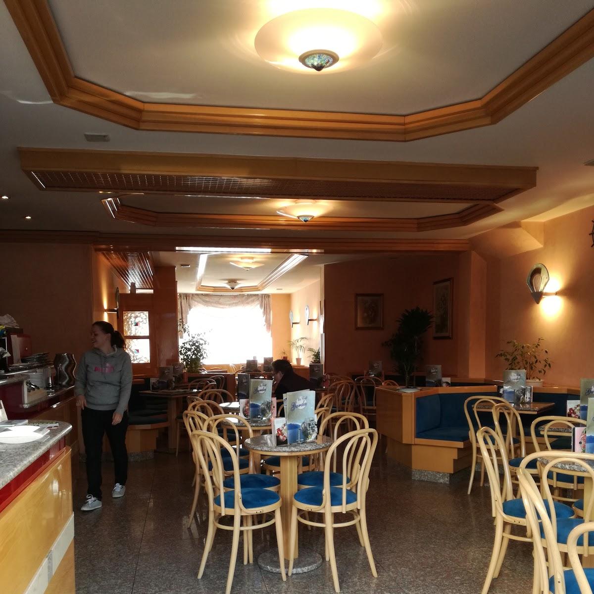 Restaurant "Eiscafé Garda" in Altenkirchen