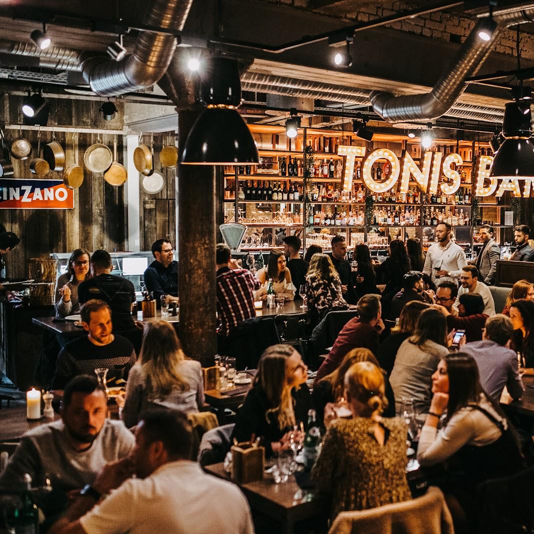 Restaurant "Travolta" in Nürnberg