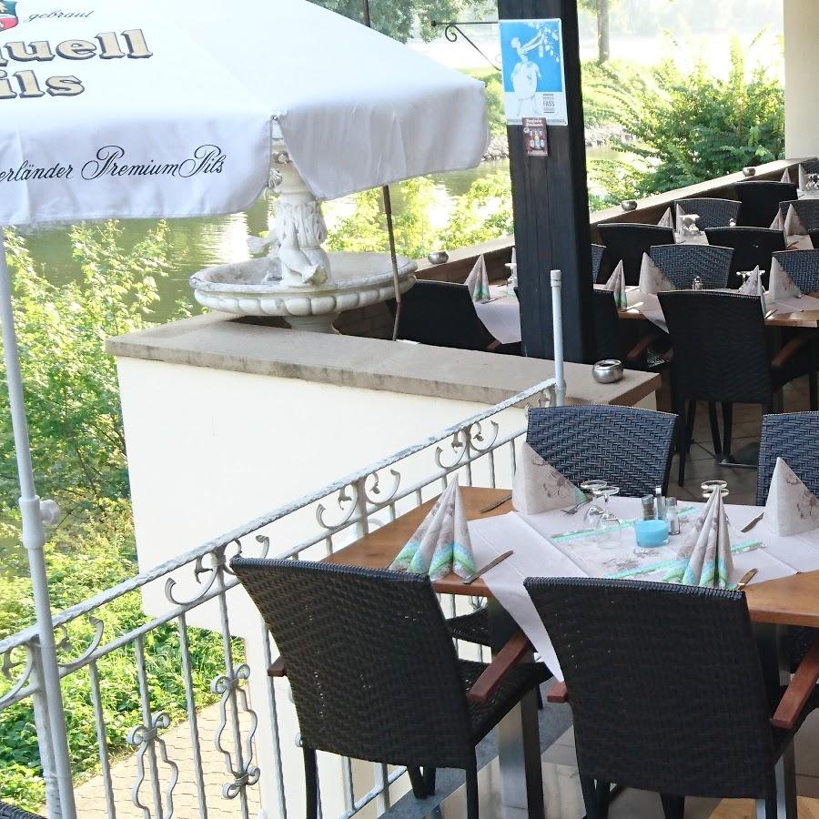 Restaurant "Café Hafenschlösschen am Yachthafen" in Niederkassel