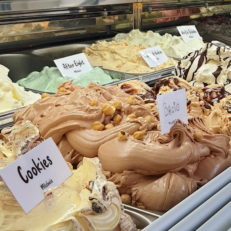 Restaurant "Eis Bibione" in Mühlacker