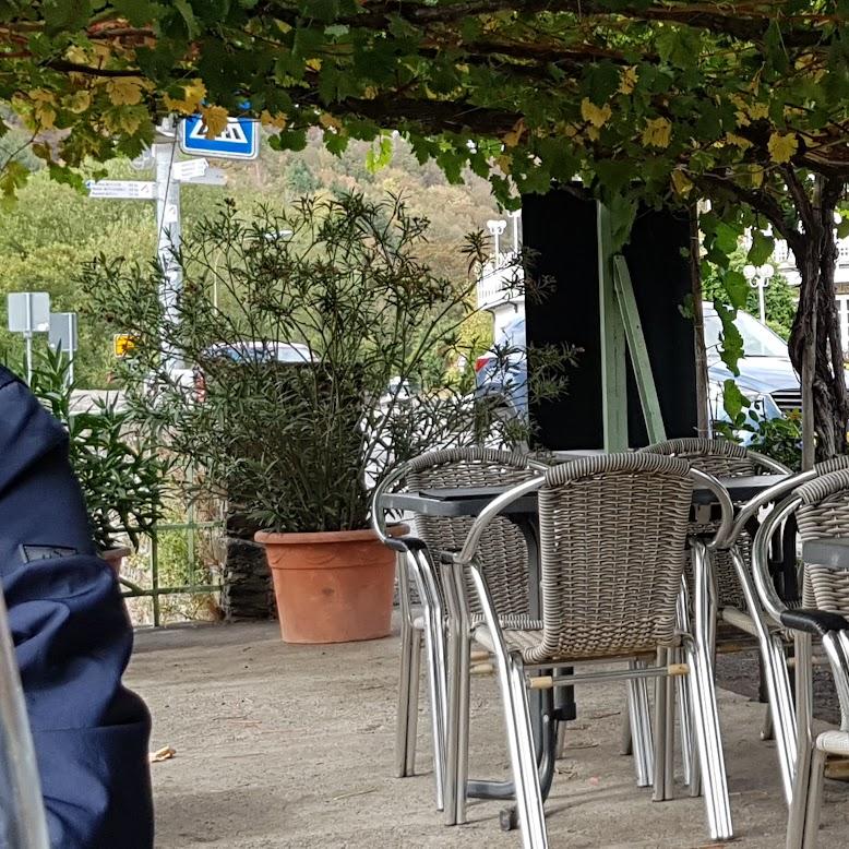 Restaurant "Weingut & Restaurant St. Nepomuk" in Rech