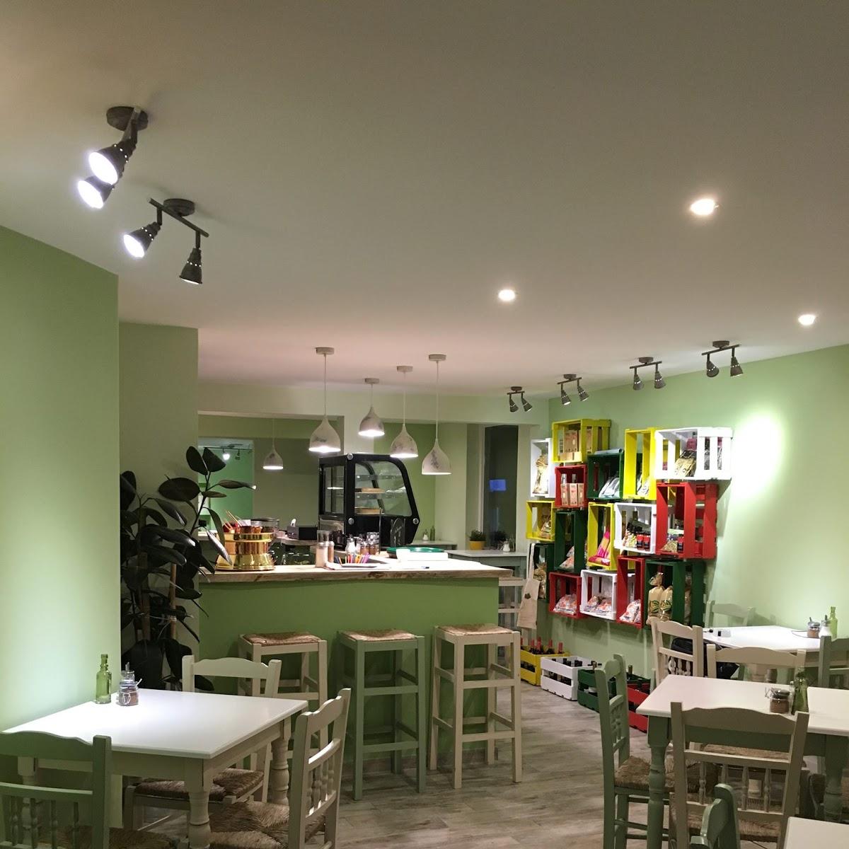 Restaurant "Café Bistro Delikatessen KRITAMOS" in Reutlingen