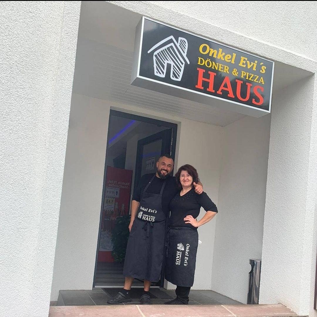 Restaurant "Onkel Evi