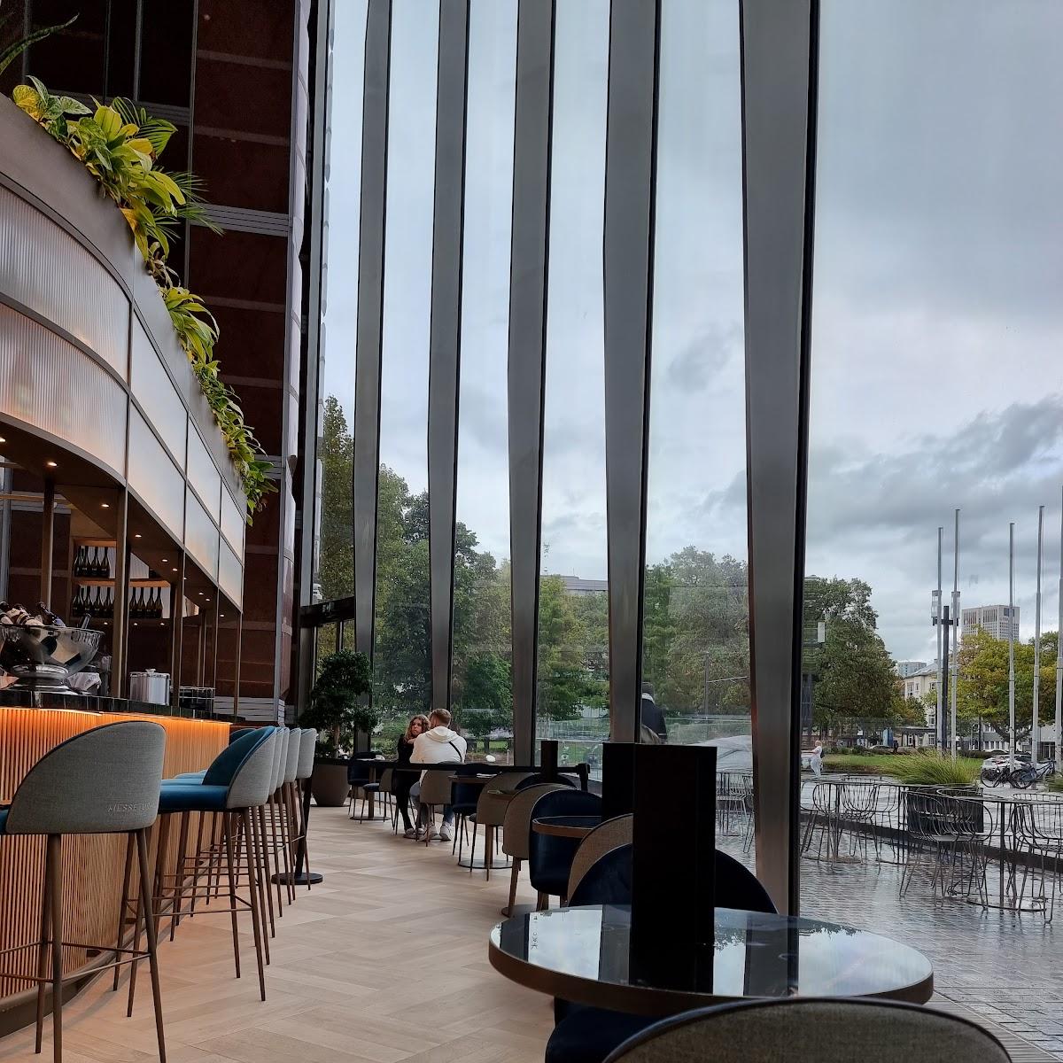 Restaurant "HORIZON BAR" in Frankfurt am Main