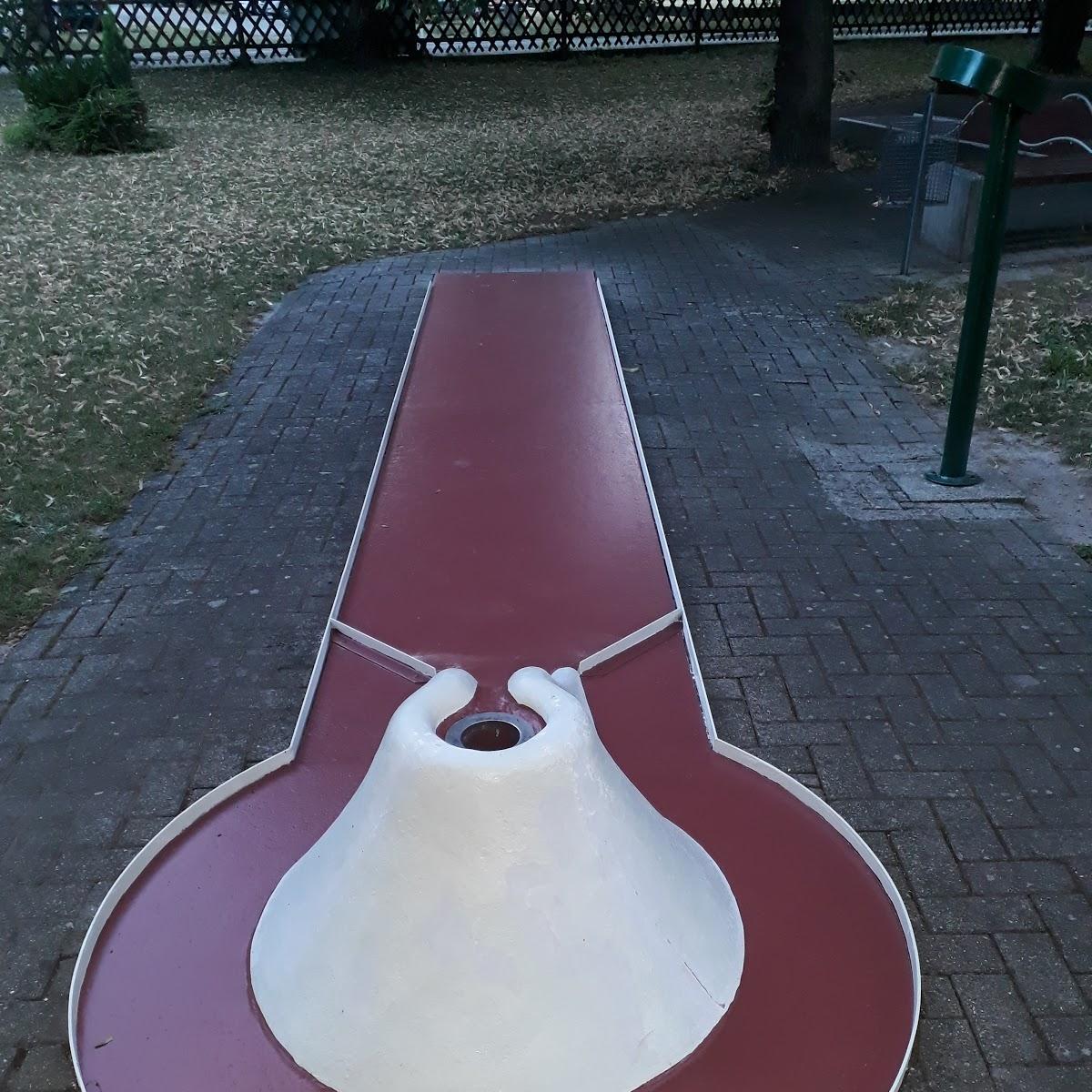 Restaurant "Freizeitanlage Minigolf & Parkgastronomie Breisach" in Breisach am Rhein