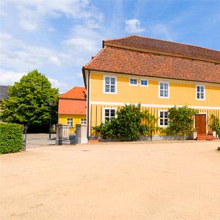 Restaurant "Gasthof Zum Hirsch Fürstlich Drehna" in Luckau