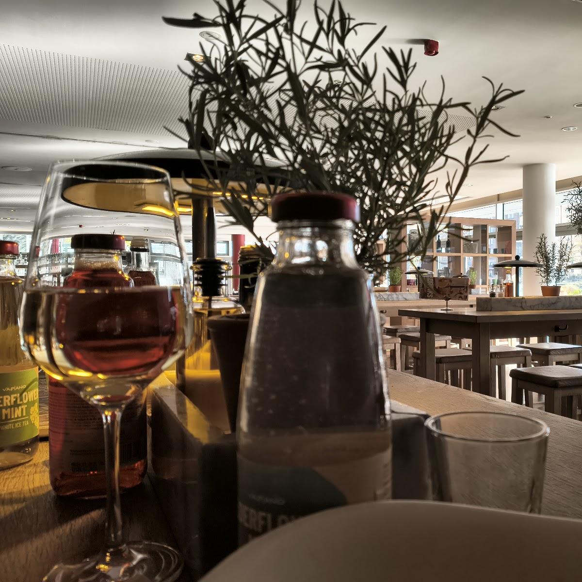 Restaurant "VAPIANO  Schifferstraße" in Duisburg