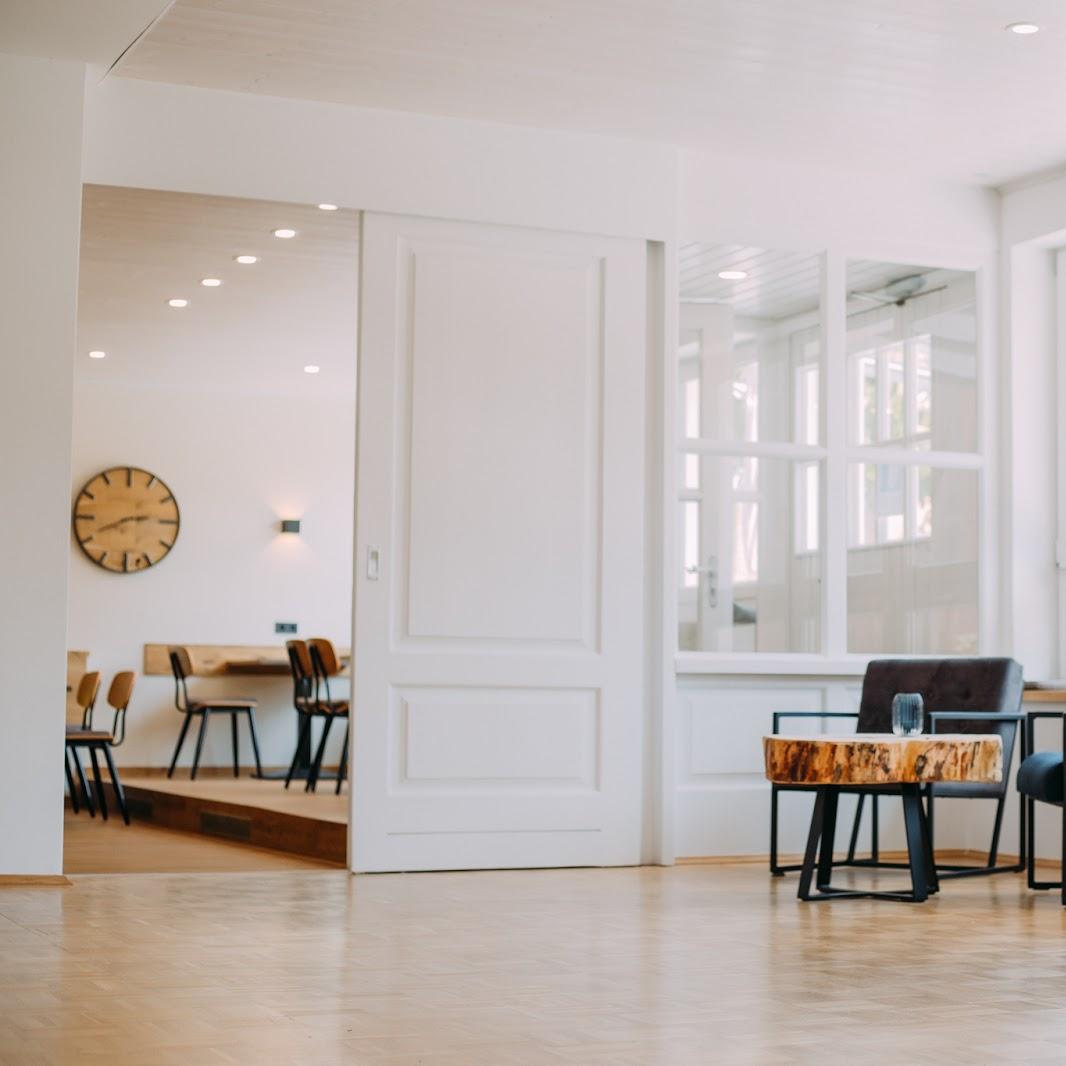 Restaurant "Waldfrieden Kaffeetscherl" in Hebertshausen