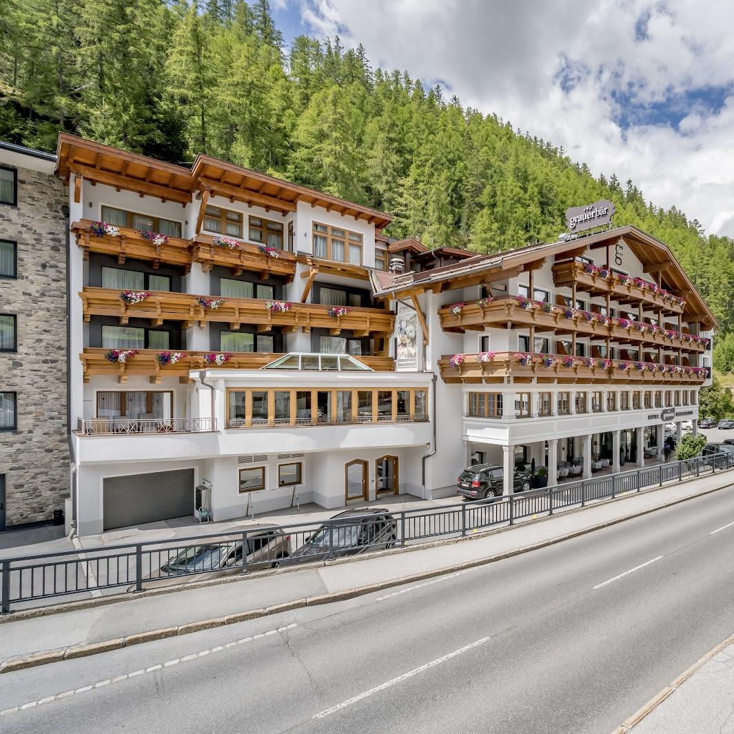 Restaurant "Gasthof Grauer Bär GmbH" in Sölden