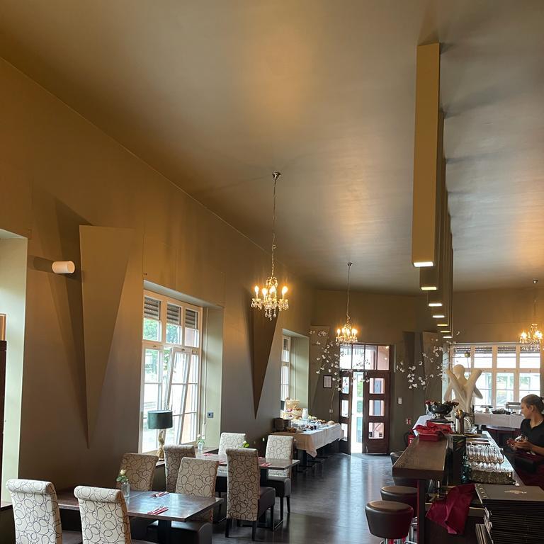 Restaurant "Ohnegleichen  - Restaurant - Café - Bar" in Worms