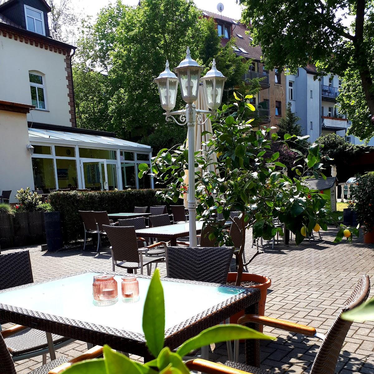 Restaurant "Yiamas" in Weißenfels