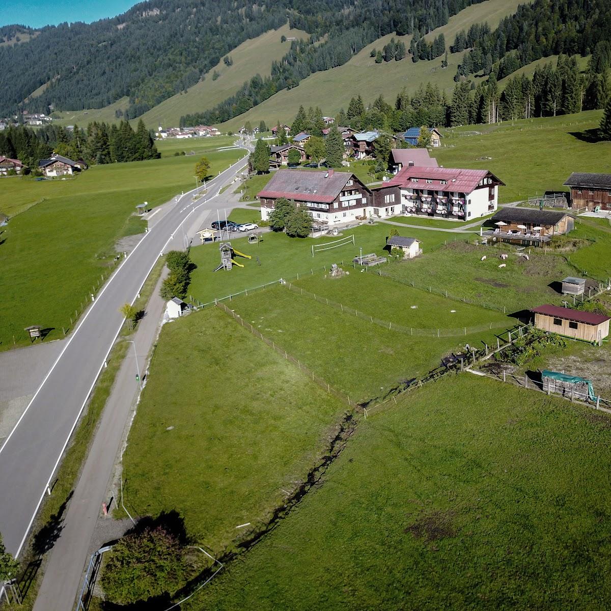 Restaurant "AlmHofLaden" in Balderschwang