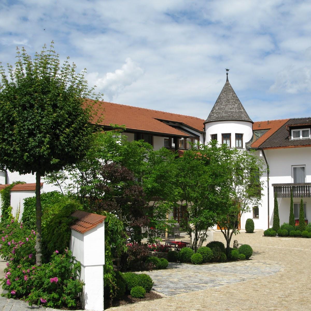 Restaurant "Hotel Christiane" in Runding