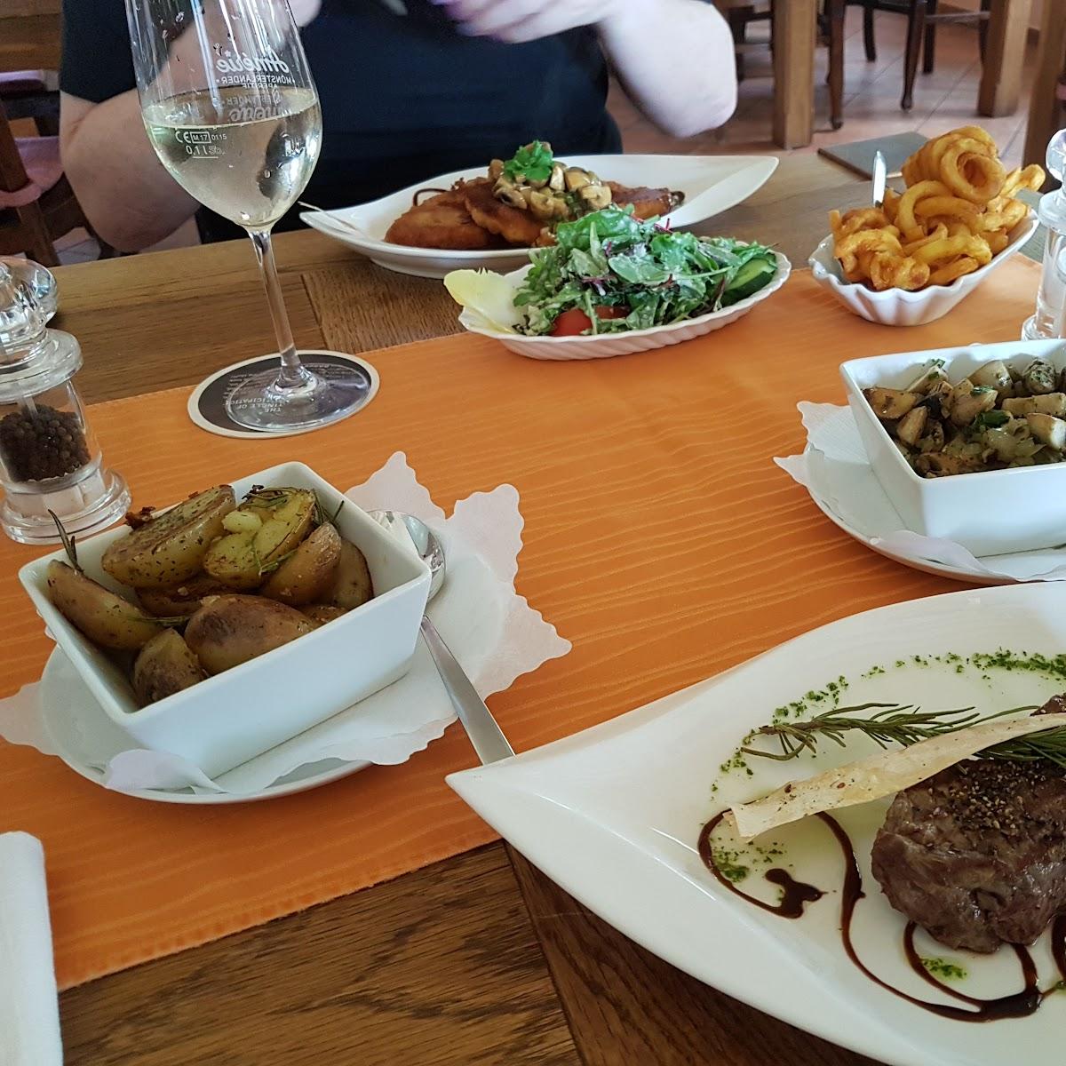 Restaurant "Rhee-Tona" in Borken