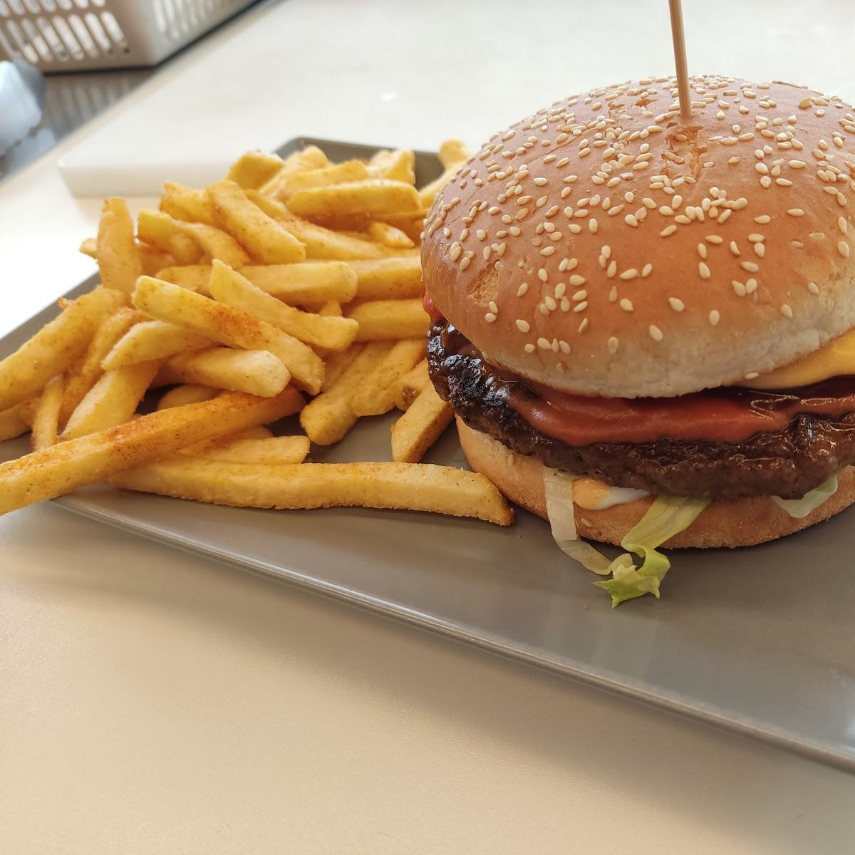 Restaurant "Imbiss Hexenkuchl" in Biessenhofen