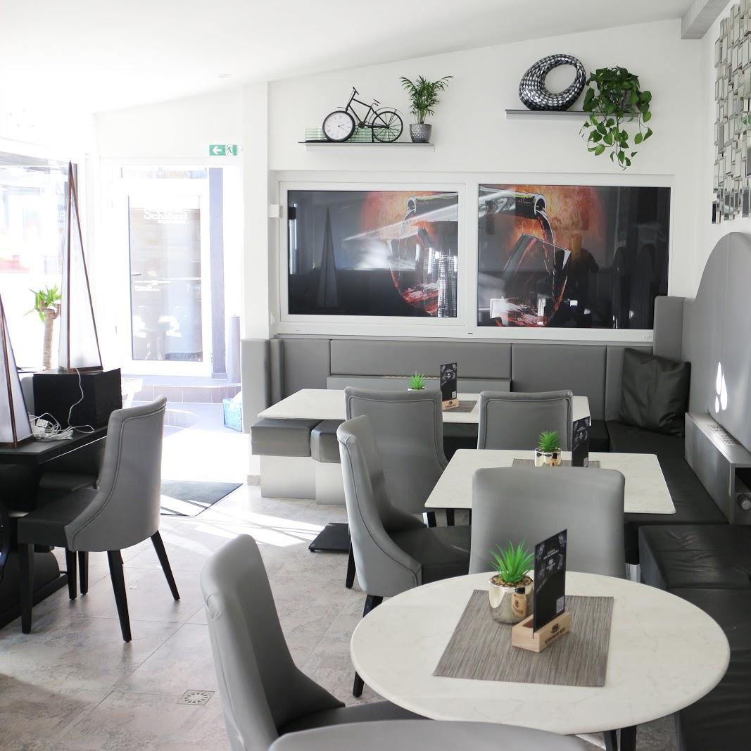 Restaurant "Tuchas Schlössl" in Freilassing