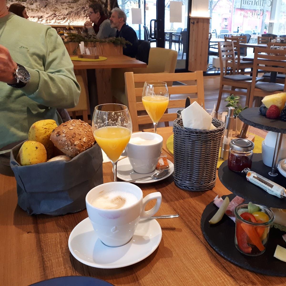 Restaurant "Albtraufcafé am Marktplatz" in Salach