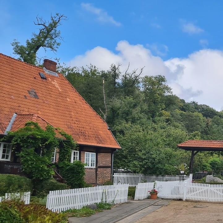 Restaurant "Café Vanessa" in Aumühle