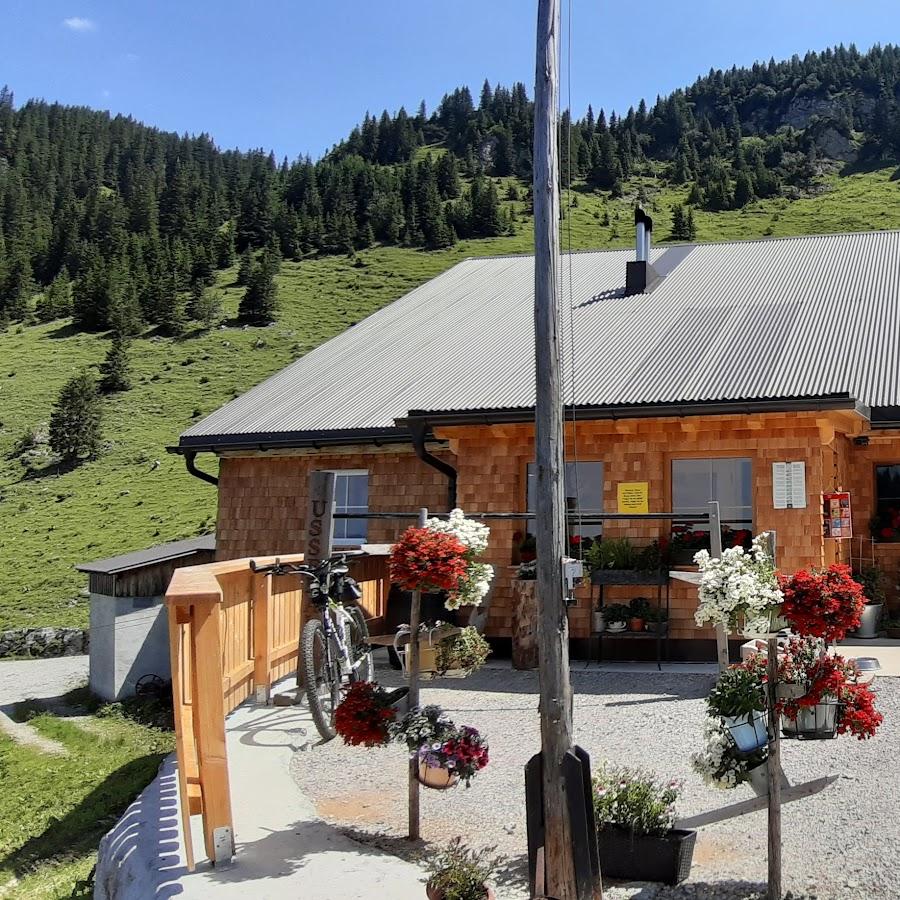 Restaurant "Usseralpe" in Tannheim