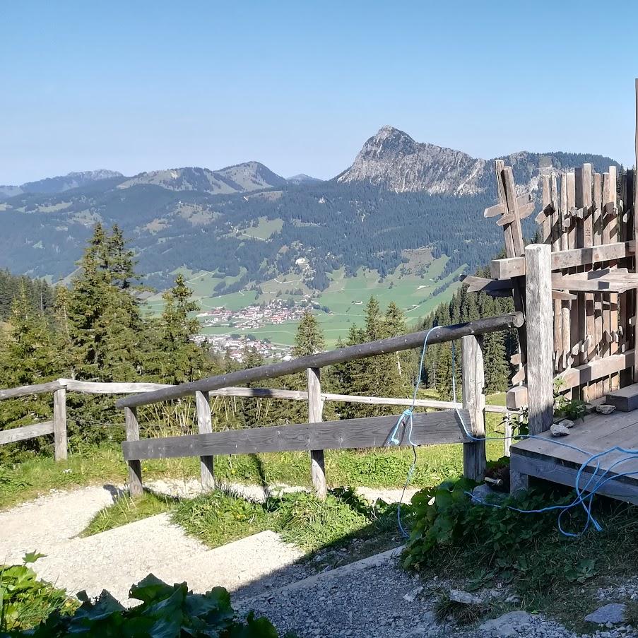 Restaurant "Usseralpe" in Tannheim