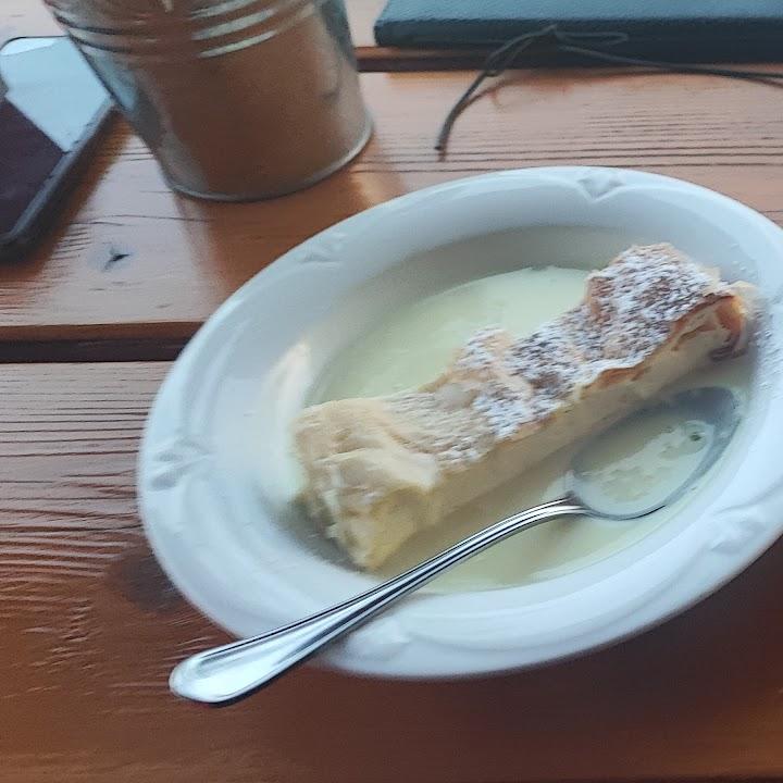 Restaurant "Ofner Gaststätten" in Grän