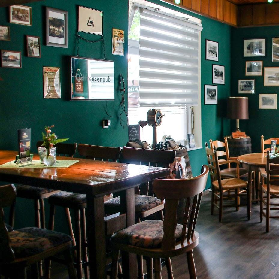 Restaurant "Groons Gaststuuv" in Großheide