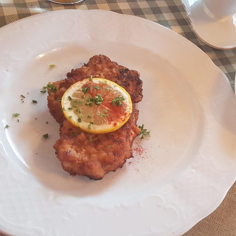 Restaurant "Spezialitätenbrennerei Assulzerhof" in  Billigheim