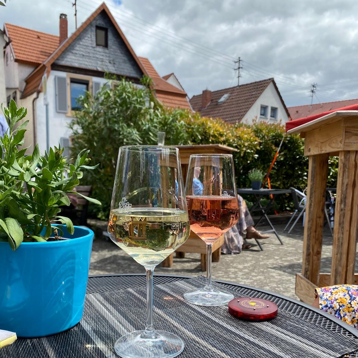 Restaurant "Loncar´s Weinhäusel" in Kallstadt