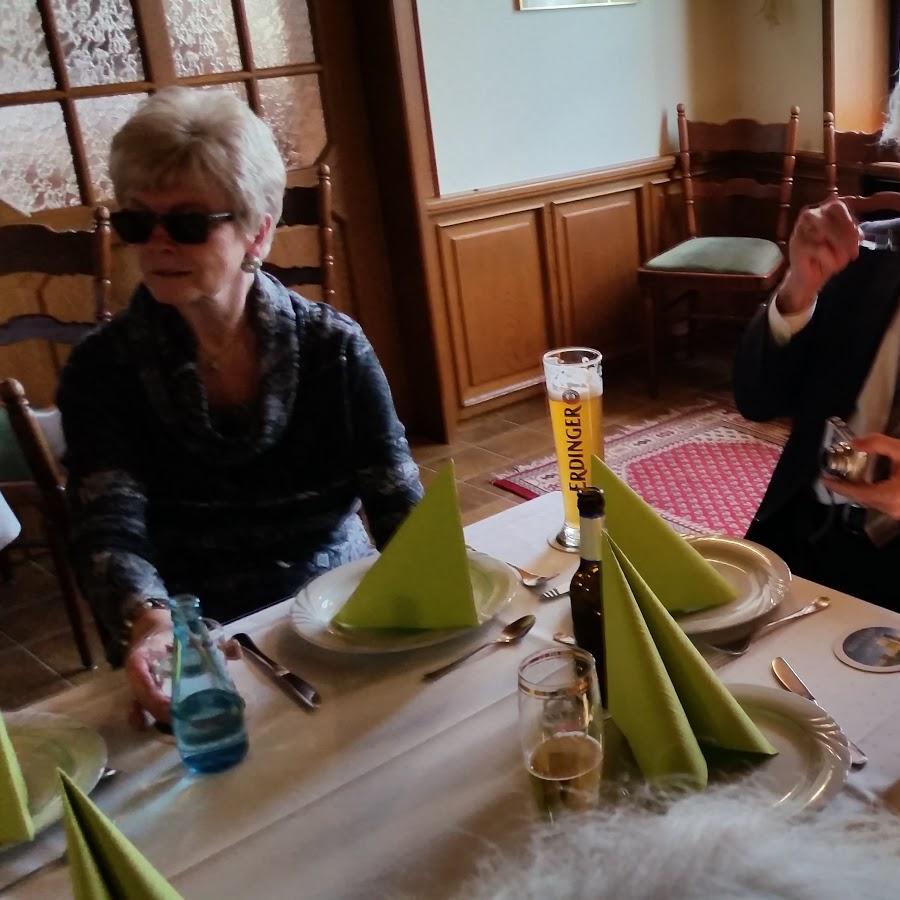 Restaurant "Lahder Krug Inh. B. Schlechte" in Petershagen