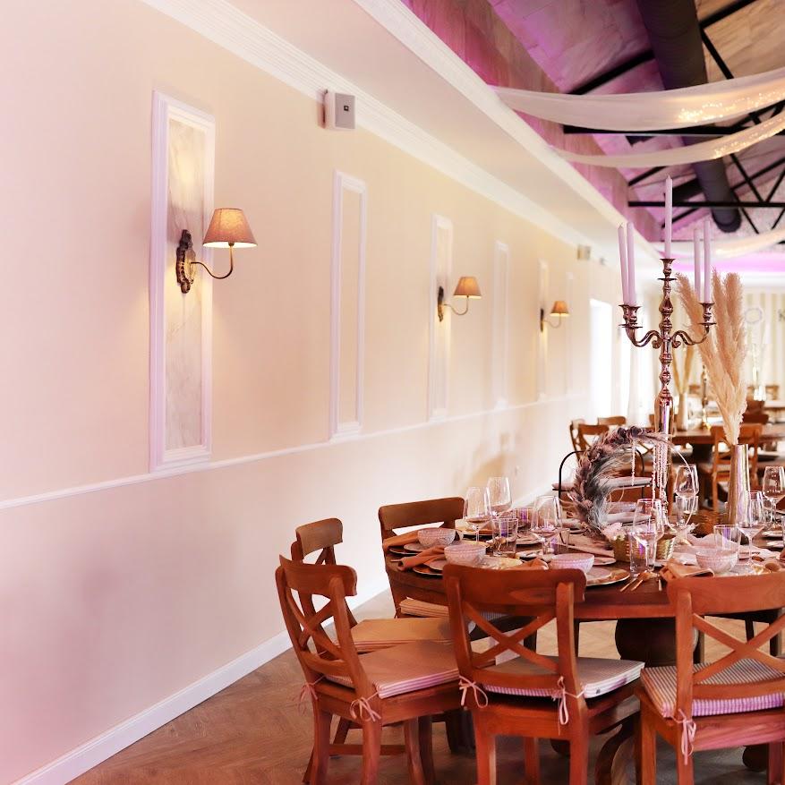 Restaurant "Kupfersaal im Alten Bahnhof" in Petershagen