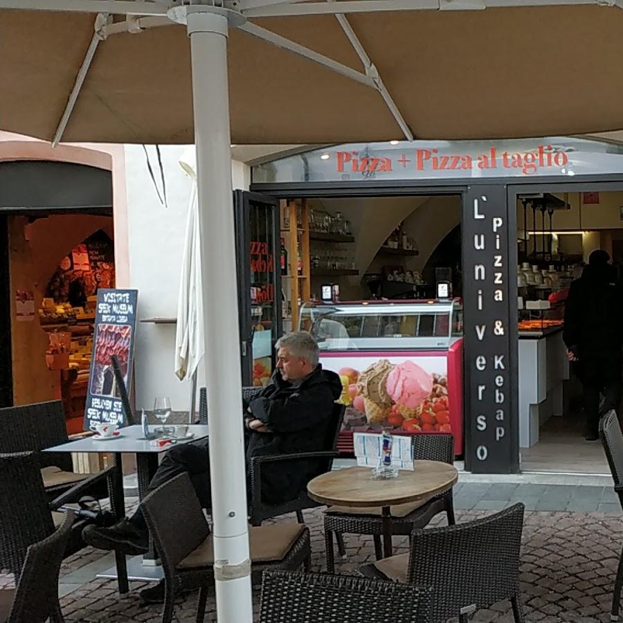Restaurant "Bar & Pizzeria L’Universo" in Bruneck