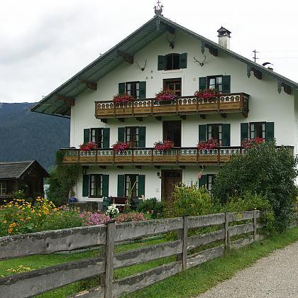 Restaurant "Haus Kiefersauer" in Jachenau