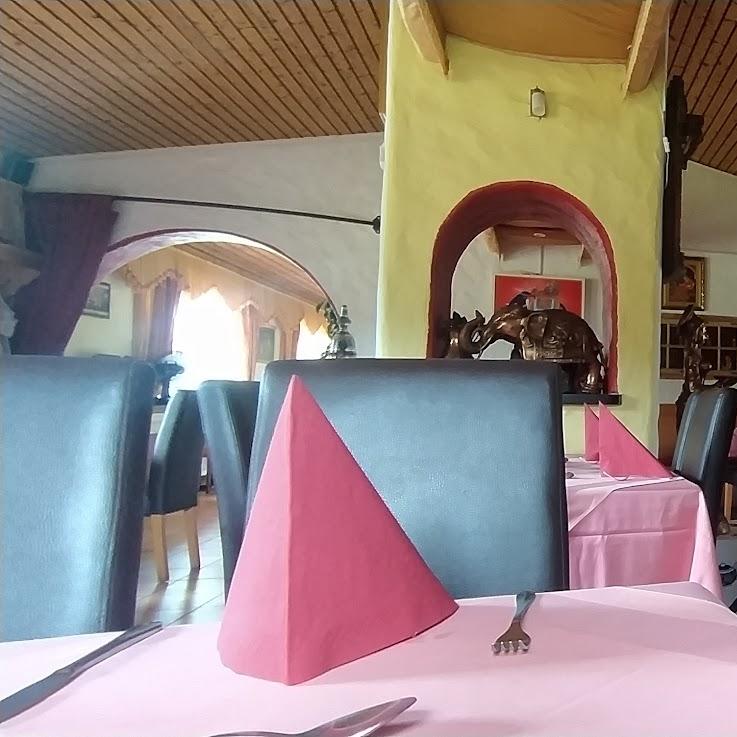 Restaurant "Yellow Chilli" in Königsdorf