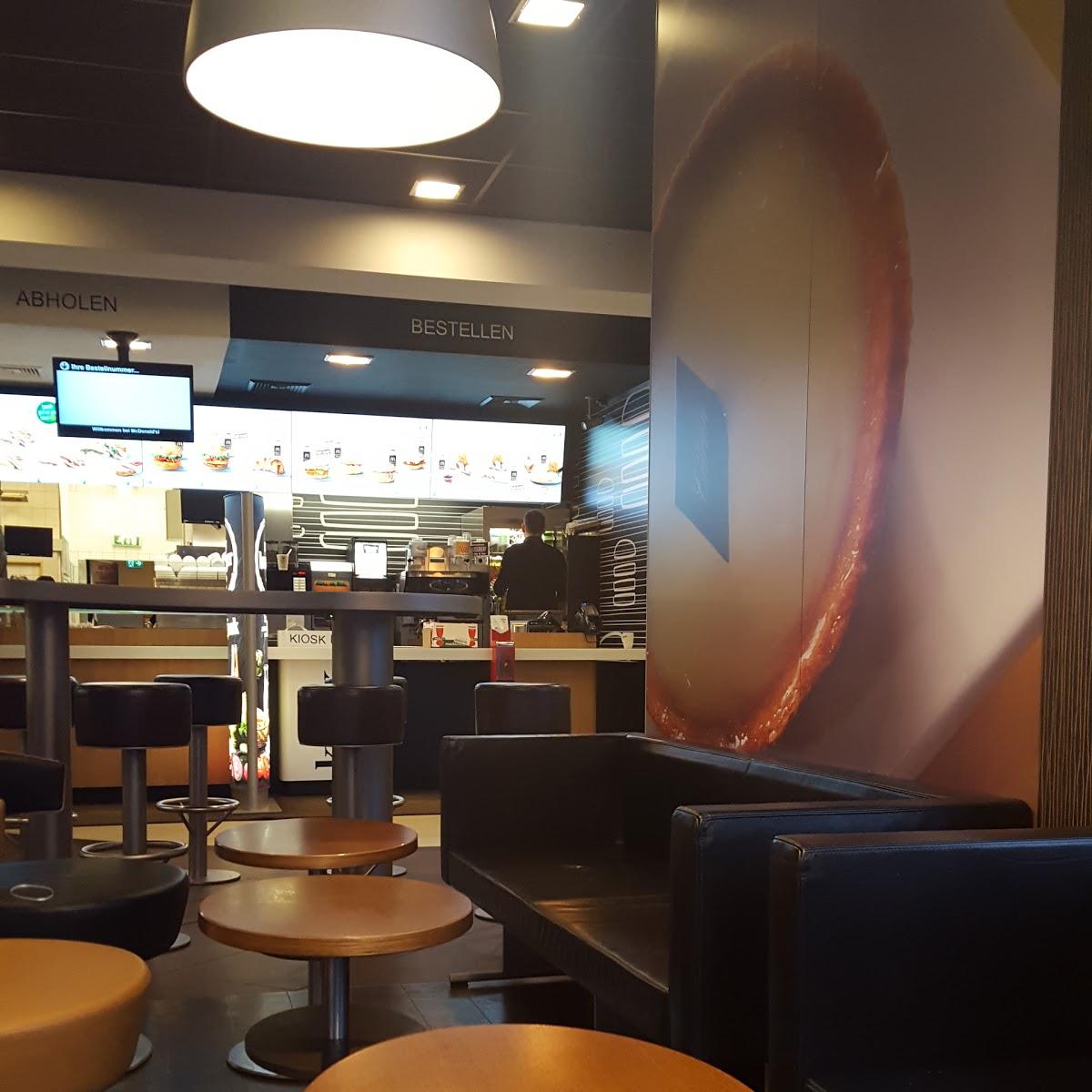 Restaurant "McDonald