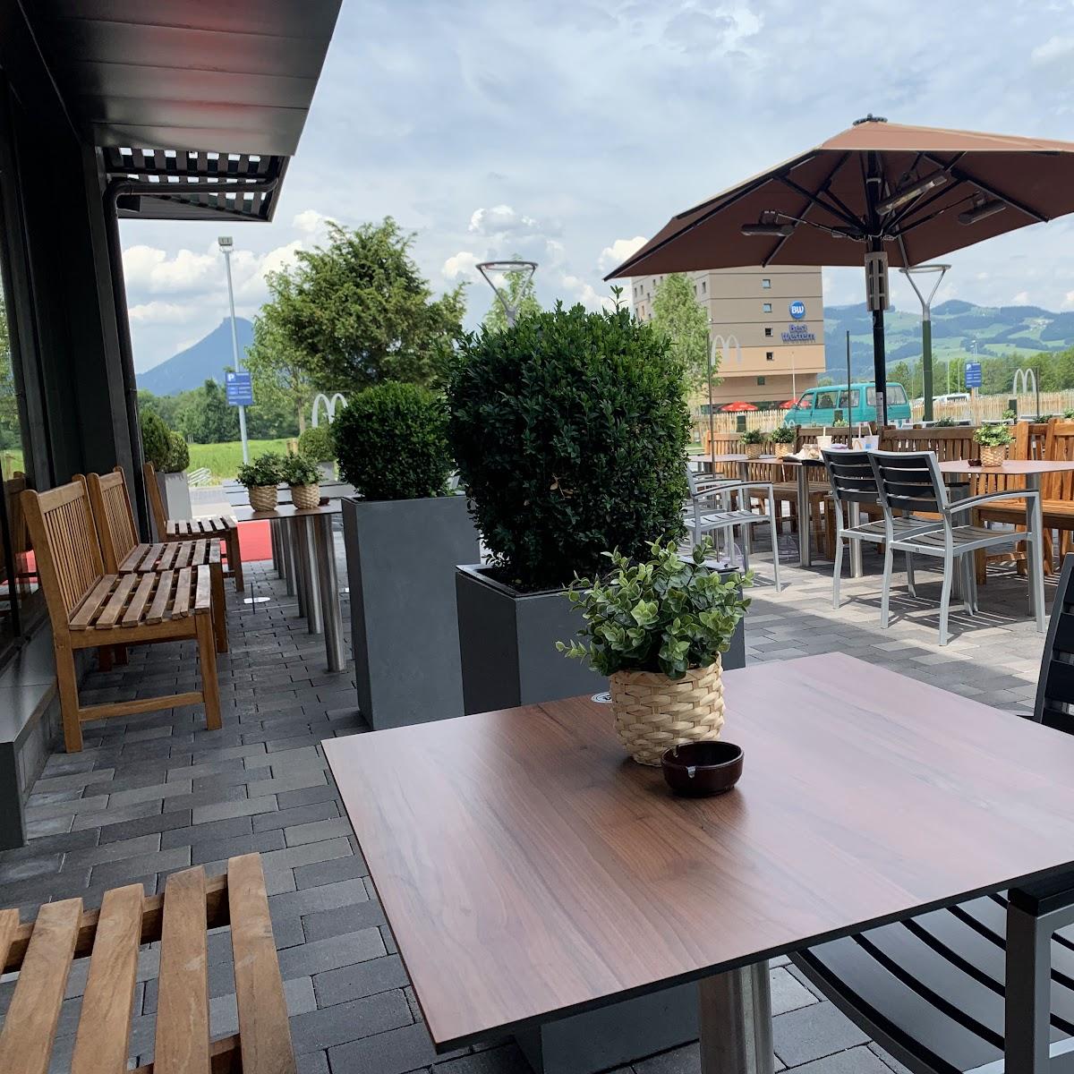 Restaurant "McDonald