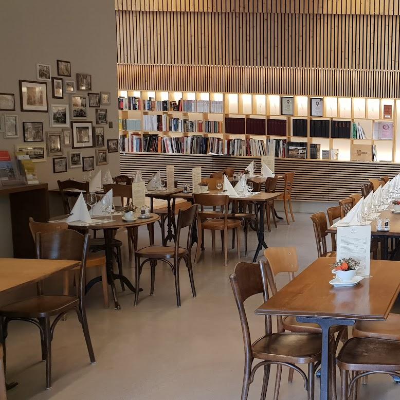 Restaurant "Bergtrotte" in Osterfingen