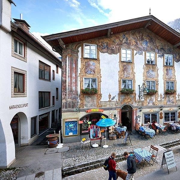 Restaurant "Alpenrose Traditionsgasthof" in Mittenwald